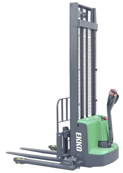 Electric Straddle Stacker With Side Shifting Forks and Lithium-Ion Battery 145" Lift 2800lb Capacity